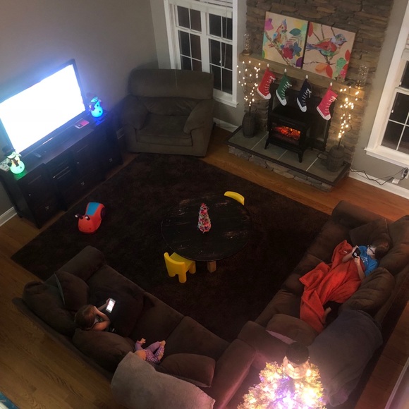 Meet Your Posher! - Picture 6 of 13